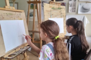 О новом законопроекте для воспитанников творческих школ-интернатов рассказали жителям Серебряных Прудов. О новом законопроекте для воспитанников творческих школ-интернатов рассказали жителям Серебряных Прудов.