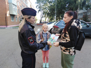 В целях предотвращения случаев детского дорожно-транспортного травматизма.