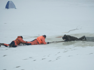 Правила поведения на водоемах в зимний период